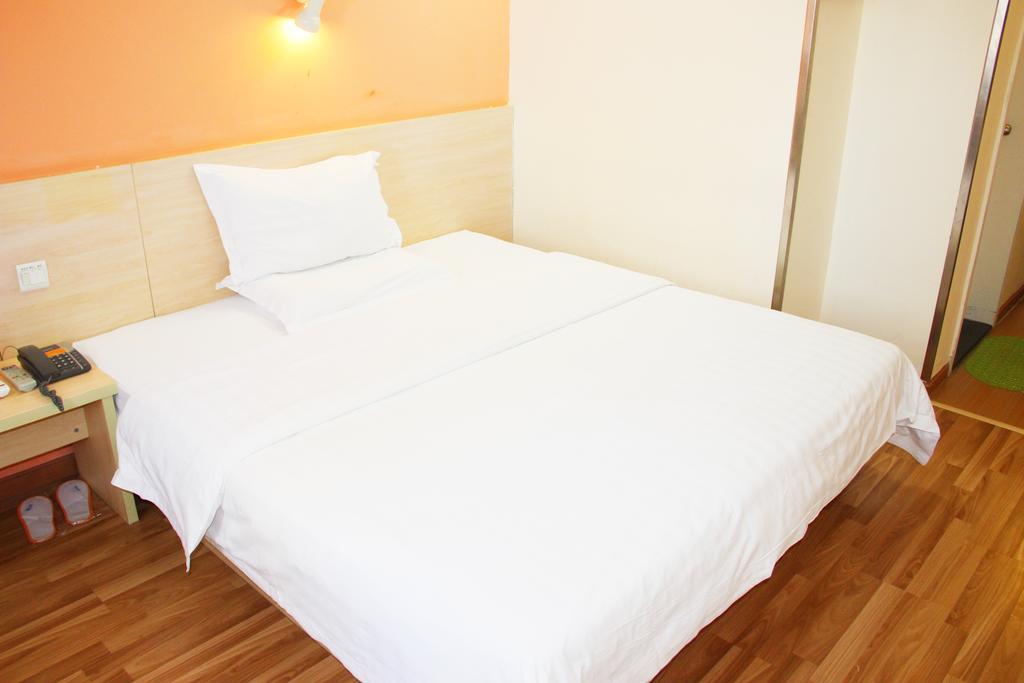 7Days Inn Premium Guangzhou Tianhe West Tiyu Road Subway Station Ngoại thất bức ảnh