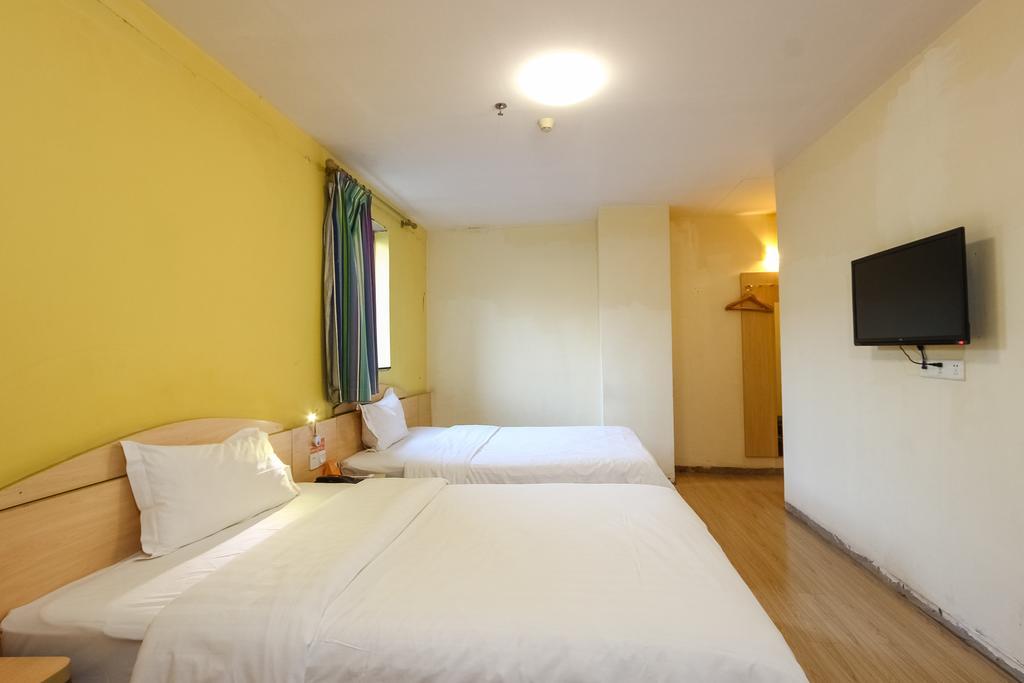 7Days Inn Premium Guangzhou Tianhe West Tiyu Road Subway Station Ngoại thất bức ảnh
