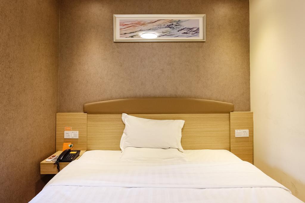 7Days Inn Premium Guangzhou Tianhe West Tiyu Road Subway Station Ngoại thất bức ảnh
